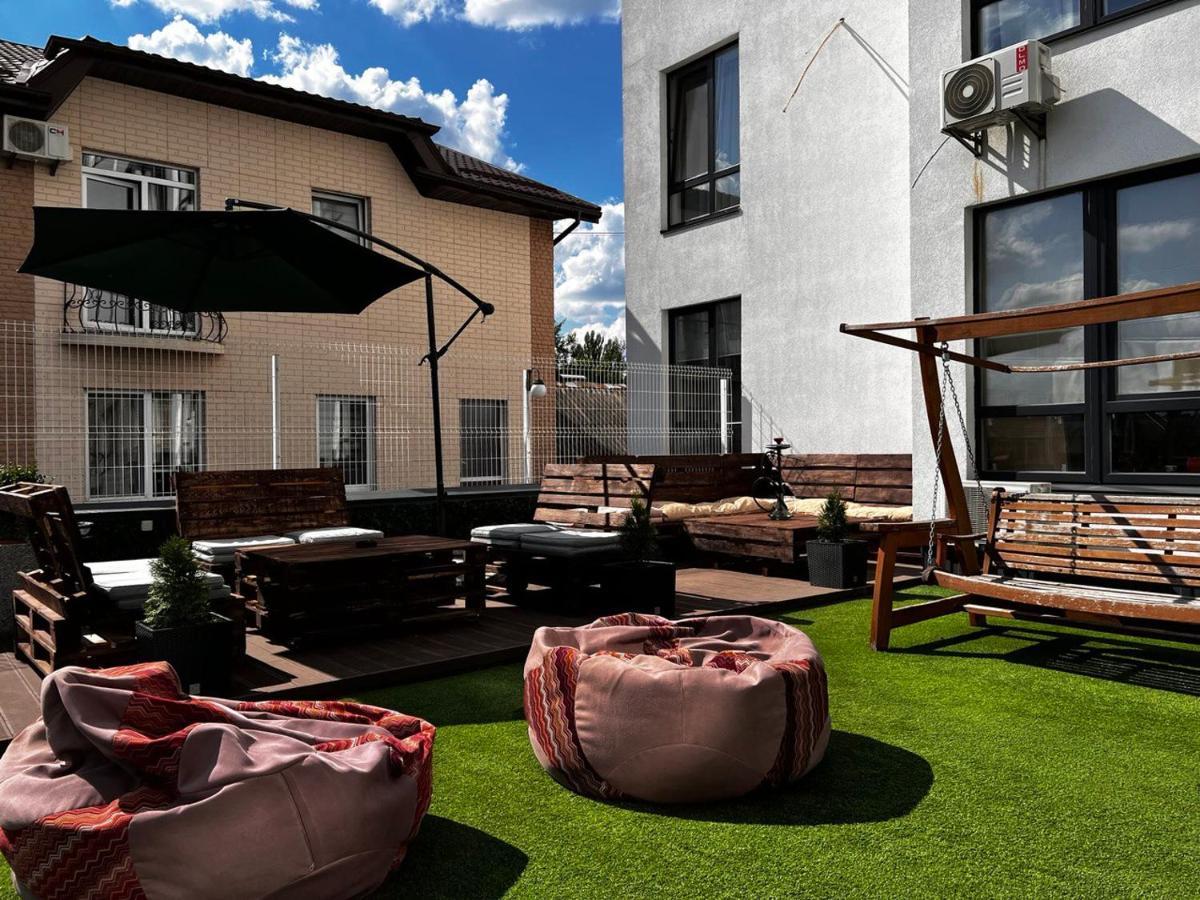 Nyvky Like Home - Studio - Apt 35 Киев Екстериор снимка