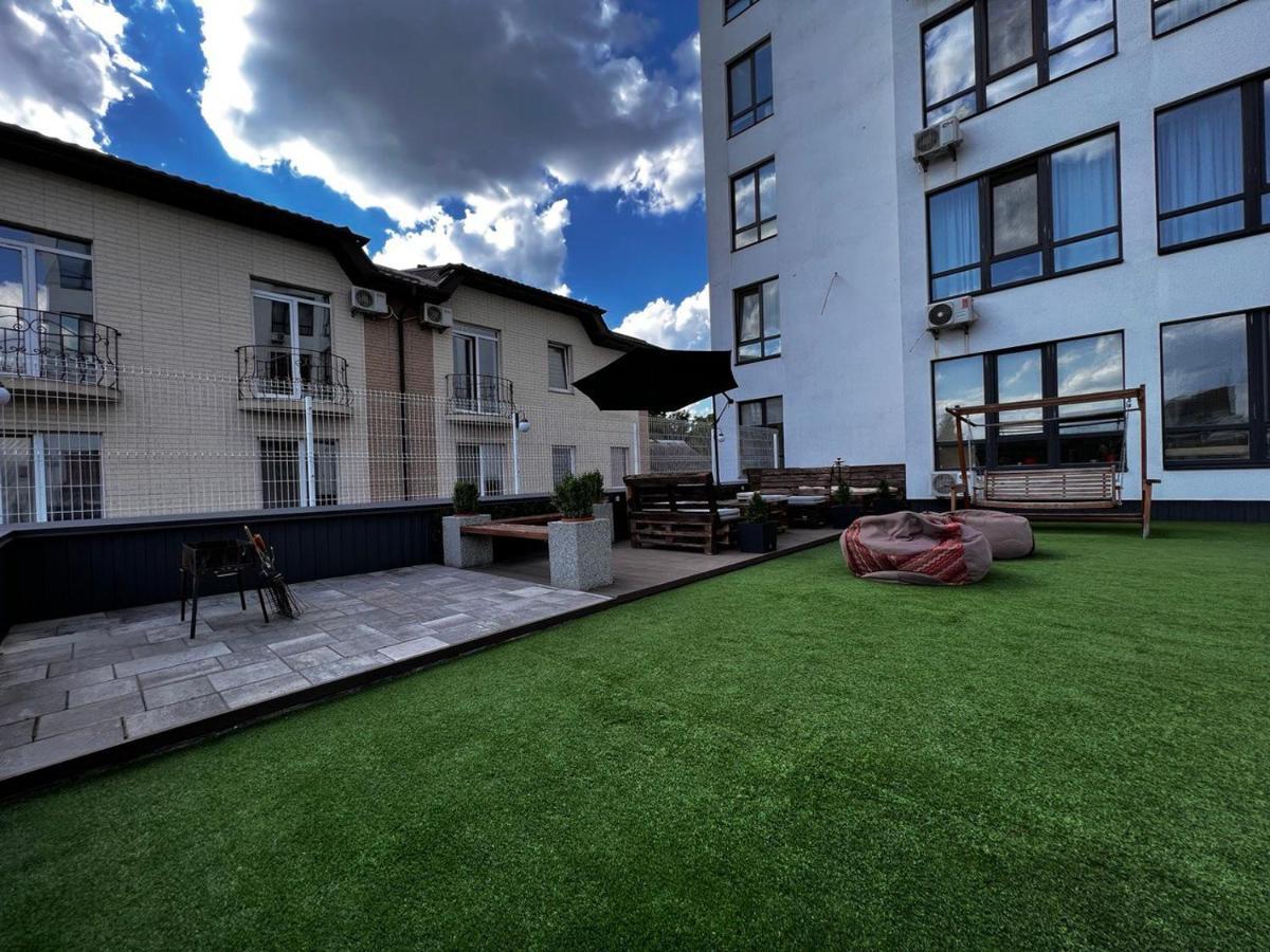 Nyvky Like Home - Studio - Apt 35 Киев Екстериор снимка