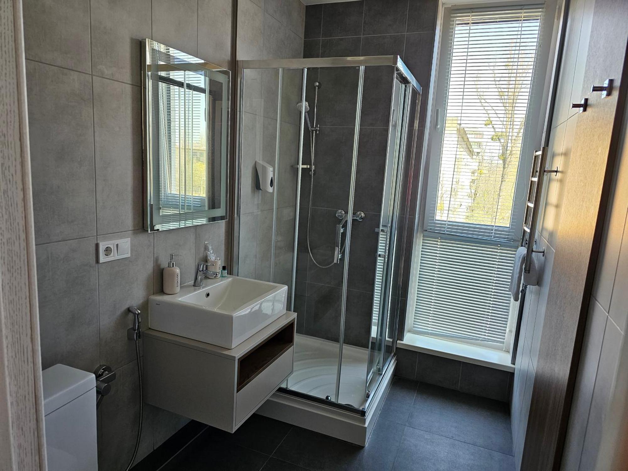 Nyvky Like Home - Studio - Apt 35 Киев Екстериор снимка